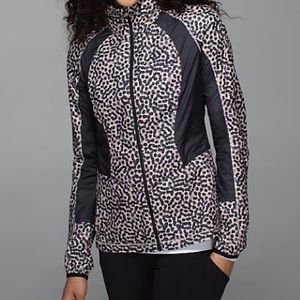 Lululemon Back Pack It Jacket Size 2 Ace Spot Grain Black